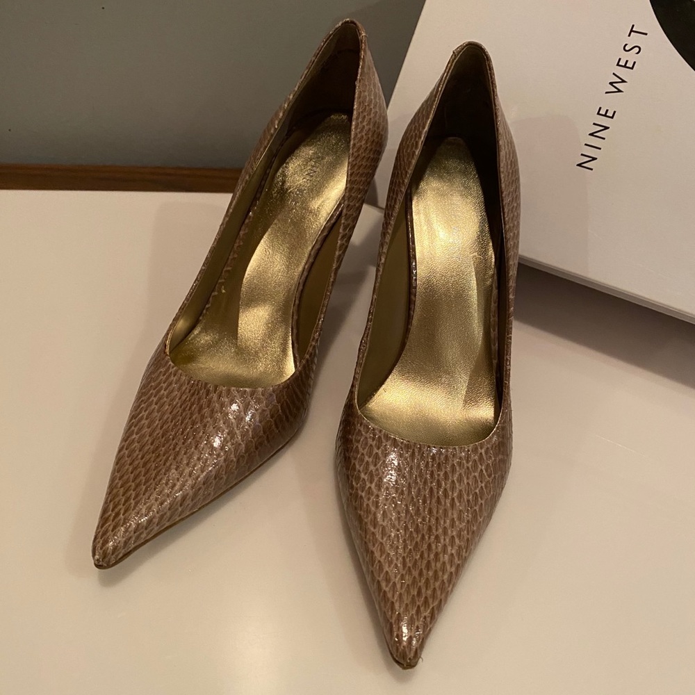 Nine West Tan Heels; size 7.5